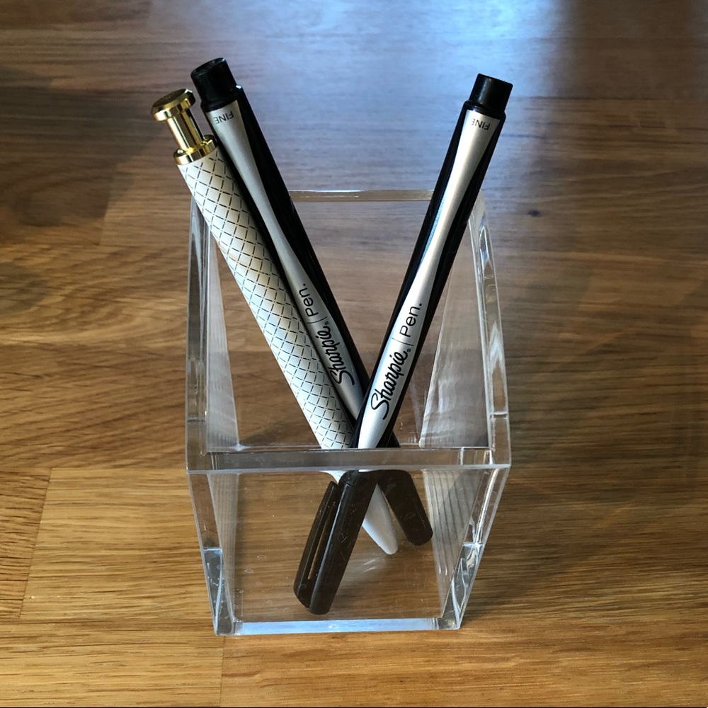 Kantek Acrylic Pencil Holder - Picture 2 of 4
